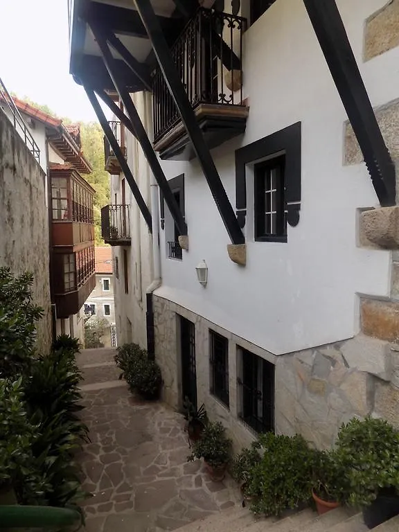 Hotel Itsasmin Ostatua Elantxobe Gasthof